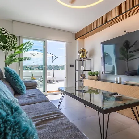 Apartment Terrace, Sea View, Pool, Parking Space & Fibre