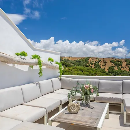 Terrace, Sea View, Pool, Parking Space & Fibre Apartment Tarifa