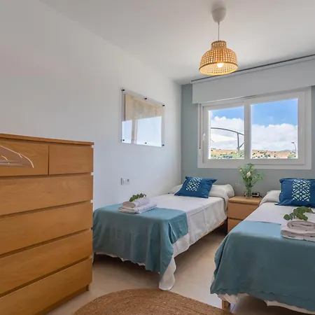 Terrace, Sea View, Pool, Parking Space & Fibre * Tarifa