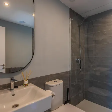 Apartment Terrace, Sea View, Pool, Parking Space & Fibre *